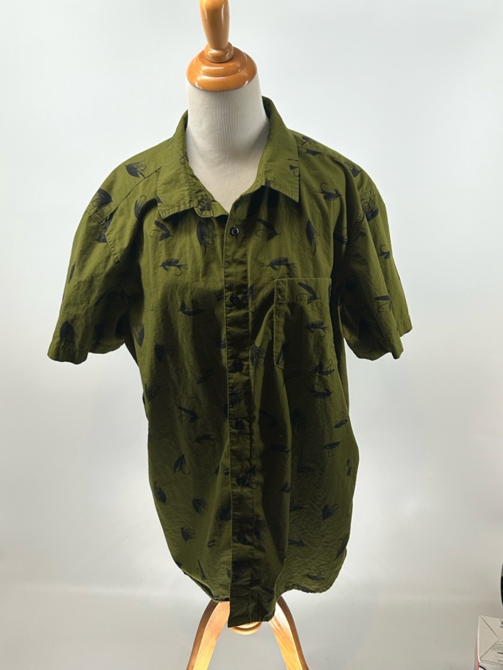 The North Face Men’s Short-Sleeve Baytrail Pattern Shirt XL Button Up Green Fish